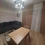 1 Pokojowy - Kawalerka Z Klimatyzacją, Garażem Podziemnym Apartament Warszawa