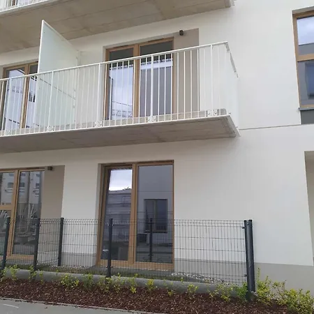 1 Pokojowy - Kawalerka Z Klimatyzacja, Garazem Podziemnym * 华沙