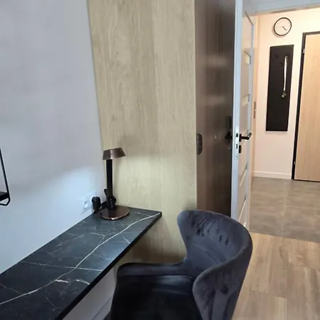 Appartement 1 Pokojowy - Kawalerka Z Klimatyzacja, Garazem Podziemnym *