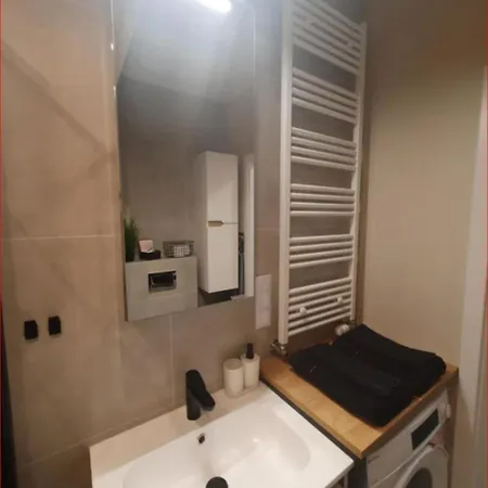 1 Pokojowy - Kawalerka Z Klimatyzacja, Garazem Podziemnym Apartamento Varsovia