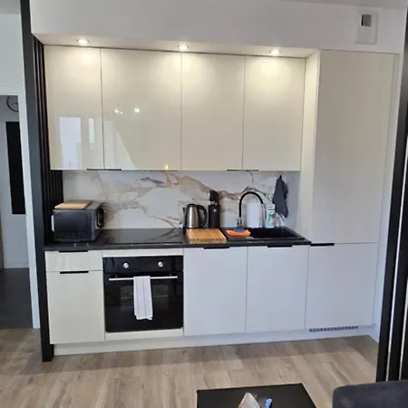 1 Pokojowy - Kawalerka Z Klimatyzacja, Garazem Podziemnym Apartamento